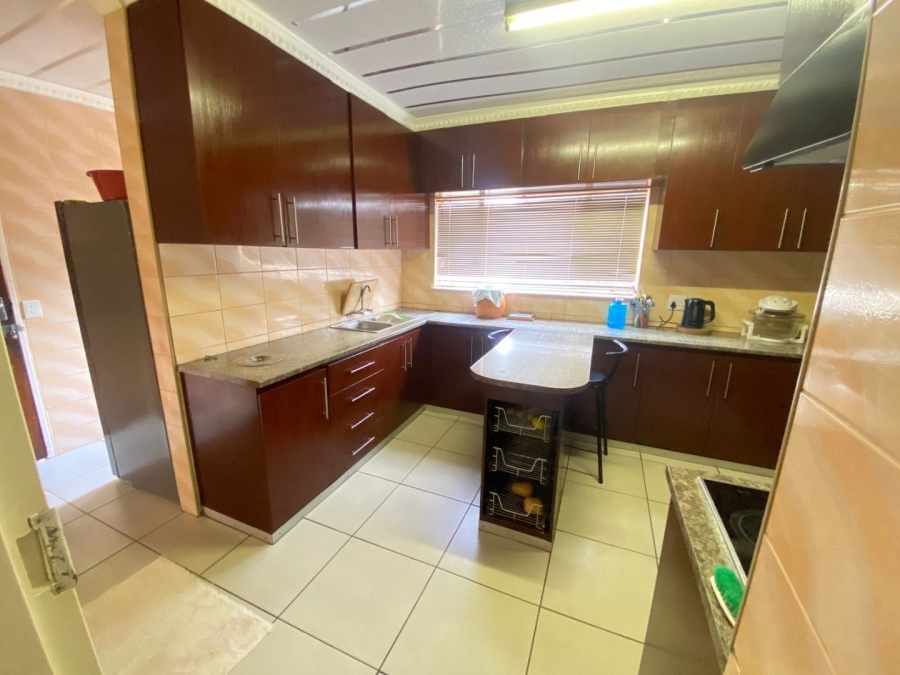 5 Bedroom Property for Sale in Fauna Free State